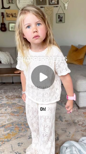 Harper Rae on Instagram: "The kindergarten tea is piping hot, have a seat 💖 (Age 5)
.
.
.
#thisisfive #thisis5 #thetea #kindergarten #boyfriend #love #lovelesson #lovelessons #kiss" Boyfriend Love, Wild Man, First Boyfriend, Cute Funny Babies, Things To Do At A Sleepover, Smart Kids, July 3, Cute Little Things