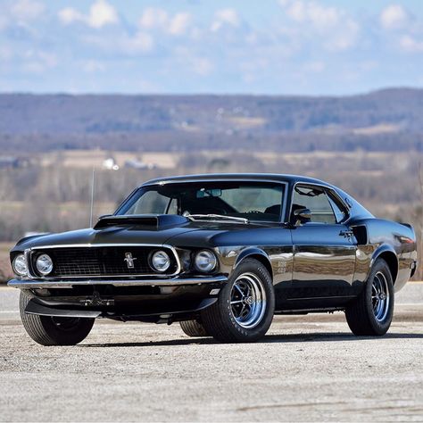 Mustang Boss 1969, 1969 Mustang, Ford Mustang Classic, Boss 429, Luxury Car Photos, Ford Motorsport, Vintage Mustang, Ford Mustang Boss, Ford Mustang Fastback