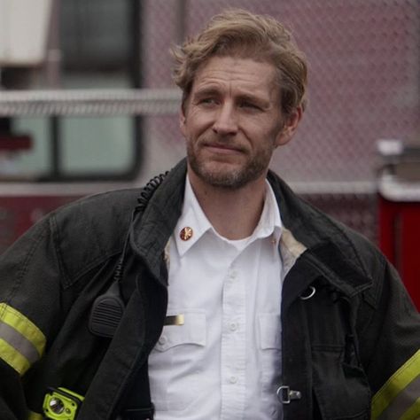 Fanpage auf Instagram: „After seeing pictures of the new chief its just making me really miss Our Chief. Chief Lucas Ripley💔😭 The show will never be the same…“ Ripley Station 19, Lucas Ripley, Brett Tucker, Hey Handsome, Station 19, Never Be The Same, Greys Anatomy, Movies Showing, Serie Tv