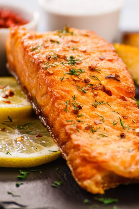 Perfect Griddle Salmon Recipe (On a Blackstone Griddle) - IzzyCooking Indoor Griddle Recipes, Pit Boss Griddle Recipes, Flat Grill Recipes, Indoor Griddle, Griddle Meals, Flat Top Recipes, Flat Top Grill Recipes, Black Stone Cooking, Best Griddle