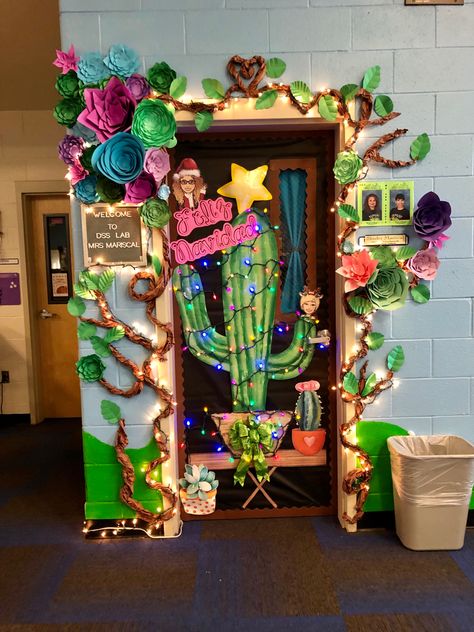 Spanish Classroom Christmas Door, Christmas Cactus Door Decoration, Spanish Christmas Door Decor For School, Feliz Navidad Door Decorating Contest, Mexican Christmas Door Decorations, Mexican Door Decorations Classroom, Mexico Classroom Door, Cactus Door Decorations Classroom, Christmas In July Party Ideas