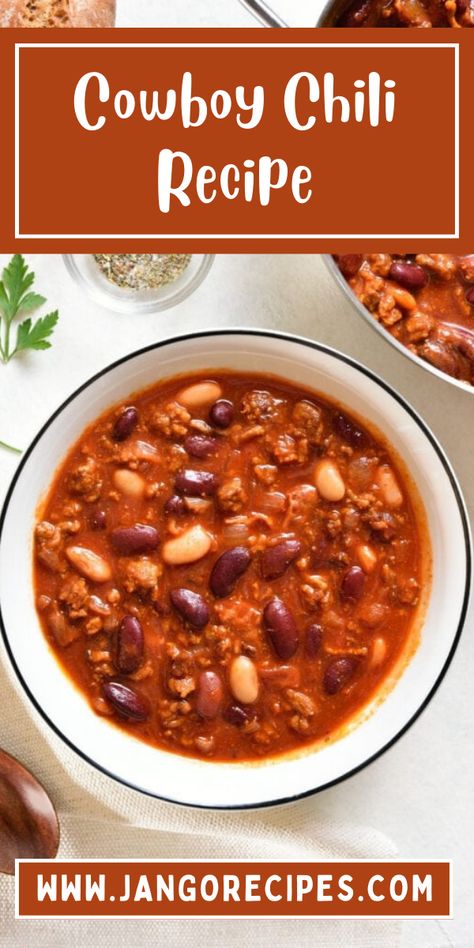 Cowboy chili is an American cuisine recipe. Coming from the age of cattle drives and chuck wagons, cowboy chili will sway you away with its amazingly delicious taste. #CowboyChiliRecipe #Recipes Cowboy Chilli, Chuck Wagon Chili, Cowboy Chili Recipe, American Cuisine Recipes, Cowboy Recipes, Cowboy Chili, Easy Fall Dinner Recipes, Dump Meals, Chili Recipe Easy