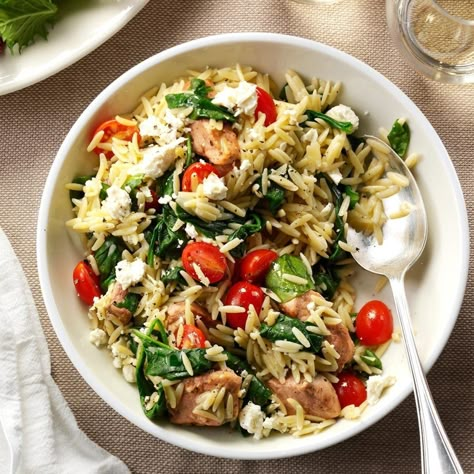 Pork Orzo, Orzo Recipe, Quick Pasta Recipes, Orzo Recipes, Chicken Orzo, Diet Vegetarian, Oven Recipes, Mediterranean Diet Recipes, Creamy Chicken