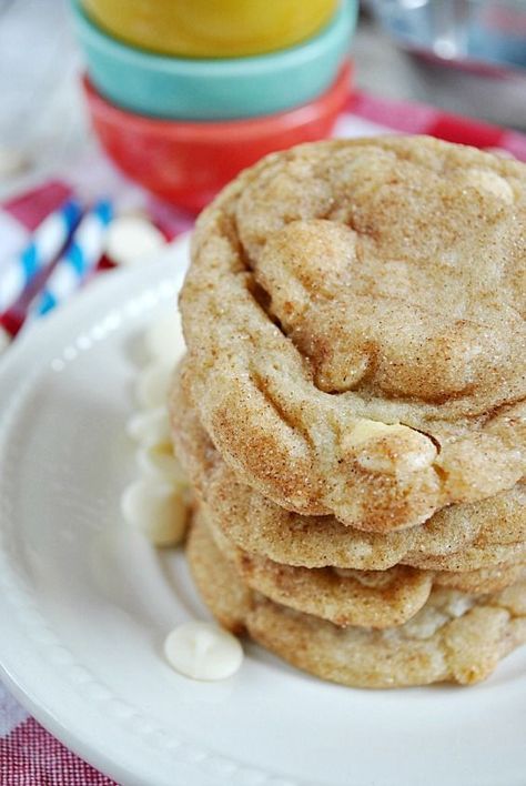 White Chocolate Snickerdoodle Pudding Cookies Snickerdoodle Pudding, Chocolate Snickerdoodles, Snickerdoodles Recipe, Pudding Cookies Recipes, Snickerdoodle Cookies, Pudding Cookies, Crinkle Cookies, Cinnamon Flavor, C Is For Cookie