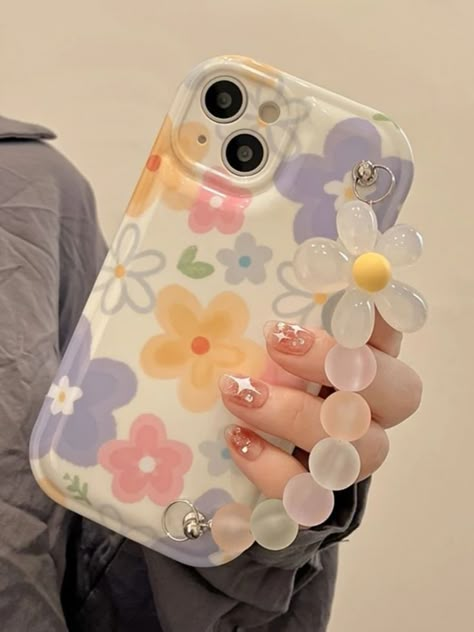 Looking for a phone case that's both fashionable and functional? Our floral phone case with chain is the perfect choice! The beautiful floral design adds a touch of elegance to your phone while the detachable chain adds convenience and versatility. Upgrade your phone's style and functionality with our floral phone case with chain today! Phone Case With Chain, Sparkly Phone Cases, Preppy Phone Case, Diy Phone Case Design, Flowers Phone Case, Girly Iphone Case, Retro Phone Case, Girly Phone Cases, Kawaii Phone Case