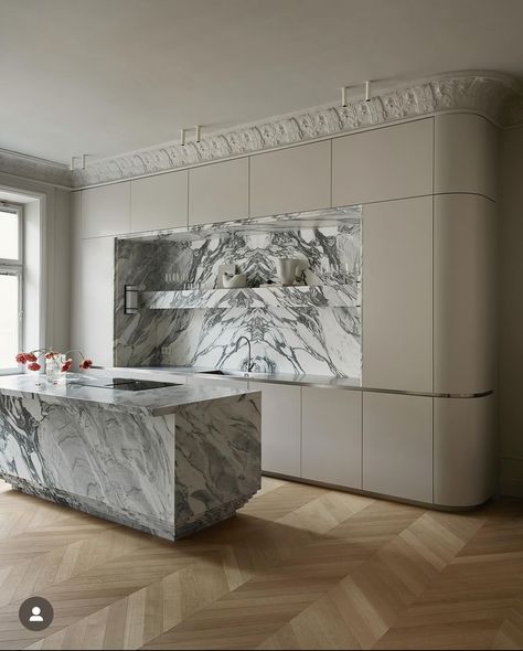 Contemporary French Kitchen, French Marble Kitchen, Opus White Quartzite Kitchen, Super White Kitchen, White Macabus Quartzite Kitchen, Fluted Marble Kitchen Island, Kitchen Island Marble, Kitchen Without Upper Cabinets, Cashmere Kitchen