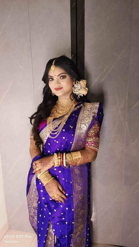 Reception Look For Bengali Bride, Bengali Reception Bridal Look, Bengali Bride Reception Look, Doctor Jewelry, Saree Material, Bridal Jewelry Sets Brides, Bengali Bridal Makeup, Indian Wedding Bride, Sarees For Girls