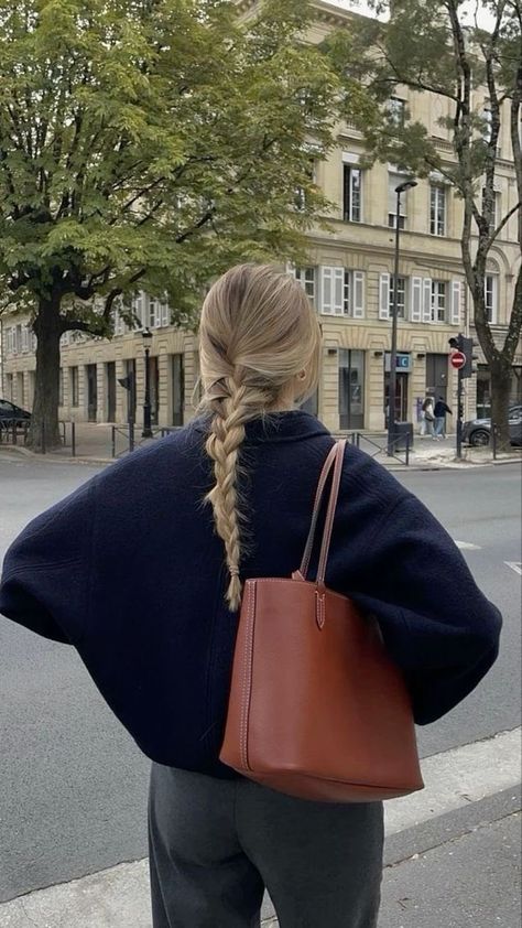 Autumn Fits, Stockholm Fashion, Fall Fits, Winter Hairstyles, 가을 패션, Autumn Outfit, Outfit Inspo Fall, Pretty Hairstyles, Old Money