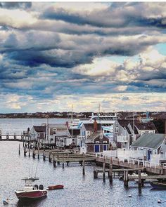 Where my heart is Marthas Vinyard, East Coast Aesthetic, Coast Aesthetic, Nantucket Style, Nantucket Island, Coastal Life, Marthas Vineyard, Paradise On Earth, The Heavens