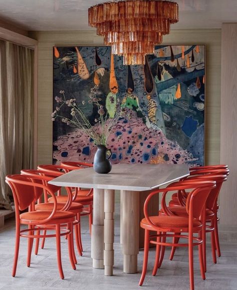 Estilo Kitsch, Eclectic Dining, Eclectic Interior, Eclectic Home, Apartment Interior, Residential Design, Dining Room Design, Architectural Digest, House Inspo