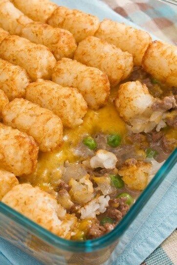 Minnesota Hot Dish, Tater Tot Hotdish, Hotdish Recipes, Tater Tot Casserole Recipes, Yummy Casserole Recipes, Tot Casserole, Hot Dish, Tater Tot Casserole, Beef Casserole Recipes