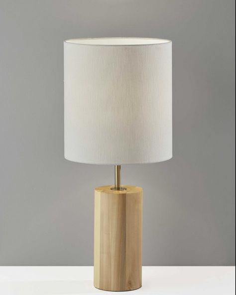 Accentuate your end tables with warm wooden table lamp lights that tie in with the decor of your home! Shop for more inspiration and ideas with the link in our bio. #santimahome #tablelamp #tablelamps #tablelampdesign #moderndecoration #interiordesign #homedecoration Bed Side Lamp, Natural Wood Table, Natural Oak Wood, Classic Table Lamp, Side Lamp, Block Table, Accent Lamps, Antique Brass Metal, Bedside Lamps