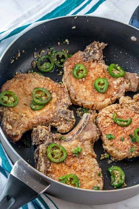 Salt And Pepper Pork Chops, Salt And Pepper Pork, Pepper Pork Chops, Guam Food, Kawaling Pinoy, Pepper Pork, Filipino Recipe, Pinoy Recipes, Pork Chop Recipes Baked