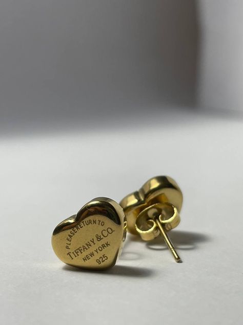 Tiffany And Co Gold Earrings, Gold Tiffany Earrings, Tiffany Heart Earrings, Tiffany Jewelry Gold, Gold Tiffany Jewelry, Tiffany Gold Jewelry, Tiffany And Co Jewelry Gold, Tiffany Earrings Gold, Earrings Aesthetic Stud