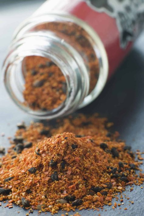 Japanese 7 Spice Recipe, Japanese Spices, Shichimi Togarashi, 7 Spice, Dry Rubs, Dried Orange Peel, Asian Spices, Turkey Recipe, Red Chili Flakes