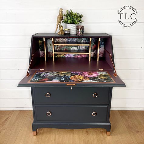 Bureau Upcycle, Stag Minstrel, Vintage Secretary Desk, Writing Bureau, Upscale Furniture, Cute Furniture, Desks For Small Spaces, Decoupage Furniture, Vintage Storage