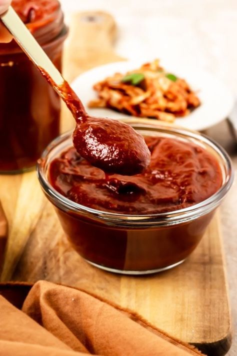 Nestle Cookie Dough, Paleo Sauces, Bbq Sauce Recipe, Bbq Sauce Homemade, Homemade Bbq, James Martin, Recipe 30, It Goes On, Whole 30 Recipes