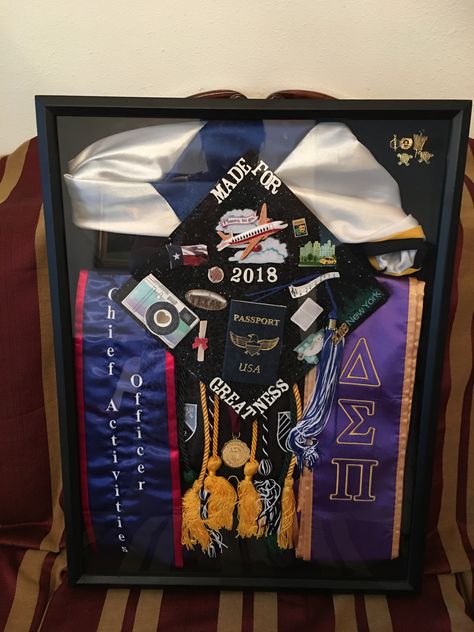 Graduation Shadow Box Cap And Gown Shadow Box Ideas, Graduation Shadow Box Ideas, Graduation Shadow, Graduation Regalia, Shadow Box Graduation, Graduation Memories, Apartment Things, Graduation Frame, College Graduation Cap Decoration