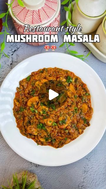 Harshita Choudhary on Instagram: "Restaurant style Mushroom Masala🍄😋 Kis kiska favourite hai yeh?😌 . Ingredients- 🔺200g Mushroom 🔺3 medium sized Onion/ pyaz 🔺2 Tomato (finely chopped)  🔺12-15 Garlic cloves/ lahsun 🔺1/2 inch Ginger/ adhrak 🔺1 Green chilli/ hari mirch (all finely chopped) 🔺15 soaked Cashew/ kaju 🔺Whole spices- — Cumin seeds/ Jeera  — Green Cardamom/ Hari elaichi — Cinnamon stick/ Dalchini 🔺Powdered spices — 1tsp kashmiri red chilli  — 1tsp spicy red chilli  — 1tsp coriander powder/ dhaniya powder — 1/4th tsp turmeric/ haldi — Salt to taste — 1tsp garam masala 🔺Hara dhaniya/ Coriander leaves 🔺Dried fenugreek/ Kasuri methi  This quantity is enough to serve 3-4 people. . Keep following @yummy_tummy25 for more such recipes. . . #mushroom #mushroommasala #mushroomlo Mushroom Recipes Indian, Mushroom Masala Recipe, Mushroom Masala, Instagram Restaurant, Kasuri Methi, Green Cardamom, Tasty Recipes Videos, Cumin Seeds, Coriander Powder