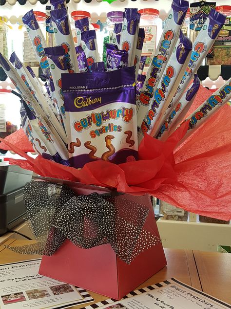 Cadburys Curly Wurly Chocolate Curly Wurly Chocolate, Curly Wurly, Diy Chocolate, Sweet Bouquet, Chocolate Bouquet, Dairy Milk, Type 1