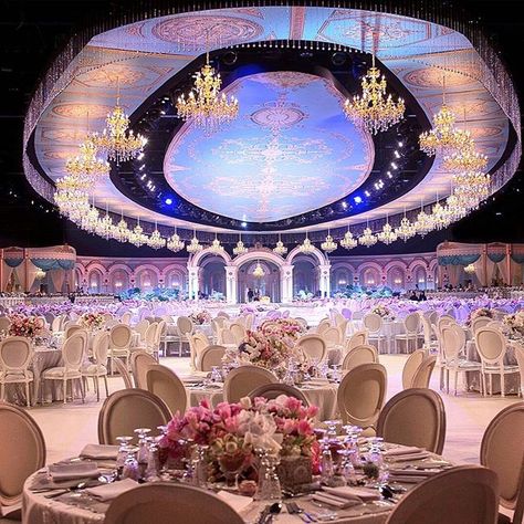 Extravagant wedding setup! From the light decor to the beautiful floral centerpieces, Le mariage @lemariage has definitely created something spectacular  !! #alnahyan   Wedding planner : Le mariage @lemariage.  Floral decoration : Casa Del Flora @casadelflora.  Wedding venue : ADNEC, Abu dhabi @adnecgroup.  Lighting : Blast @blast_events.  Photographer : Firas daher @firas_daher. #lebaneseweddings Anuel Aa Wallpaper, Lebanese Wedding, Lavish Wedding, Wedding Ambiance, Wedding Setup, Turkish Wedding, Dubai Wedding, Luxury Wedding Decor, Extravagant Wedding