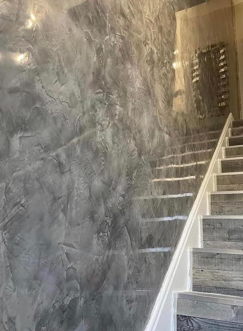 Stucco Walls Interior, Plaster Wall Design, Polished Plaster Walls, Venetian Plastering, Stucco Finishes, Venetian Plaster Walls, Plaster Paint, Venetian Art, Polished Plaster