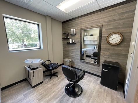 Small Space Hair Salon Ideas, In Home Barber Shop Ideas, At Home Barbershop, Small Barber Suite Ideas, Barber Setup At Home, Barber Room Ideas, Small Hair Salon Ideas Layout, Beauty Shed Salon Ideas, Barber Suite Ideas