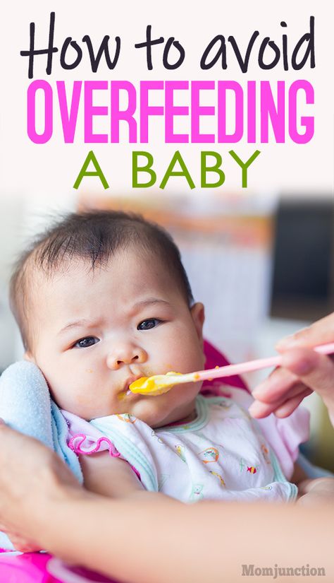 5 Signs Of Overfeeding A Baby And Steps To Prevent It - MomJunction : What causes overfeeding in babies? What are the signs of overfeeding? What are the complications of overfeeding a baby? How to prevent overfeeding in babies? Did it ever occur to you that you could be overfeeding the baby? A baby may not be able to tell when they are full or if they had enough. … #newborn #newborncare #newmoms #motherhood Parenting Newborn, Pregnancy Info, Signs For Mom, Pumping Moms, Baby Sleep Problems, Mom Junction, Baby Arrival, After Baby, Pregnant Mom