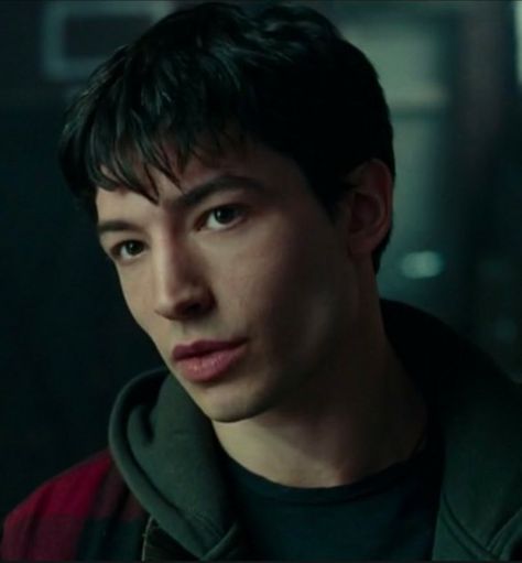 Ezra Miller The Flash, Ezra Miller Flash, Barry Allen Flash, The Flying Nun, Spirit Medium, Flash Barry Allen, Ezra Miller, Hero's Journey, Grant Gustin