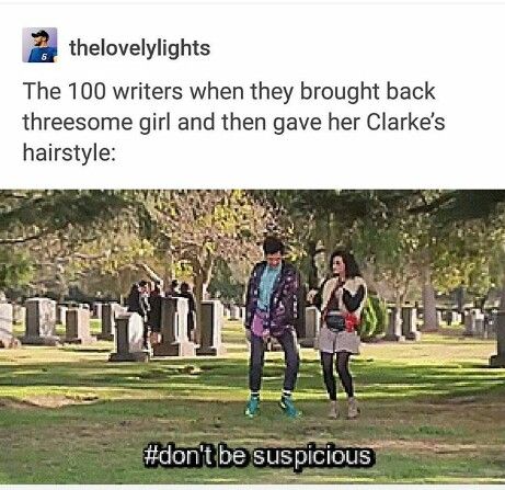 Don't be suspicious... #the100 #bellarke #4x08 Dont Be Suspicious, Twilight Funny, Twilight Memes, The Cullen, Cute Laptop Wallpaper, Twilight Fans, Destroyer Of Worlds, Parks N Rec, Laptop Wallpaper