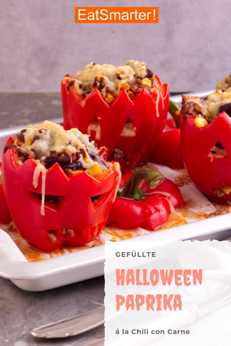 Chili Carne, Halloween Fingerfood, Halloween Buffet, Fun Halloween Food, Easy Halloween Food, Halloween Dinner, Halloween Food For Party, Halloween Snacks, Eat Smart