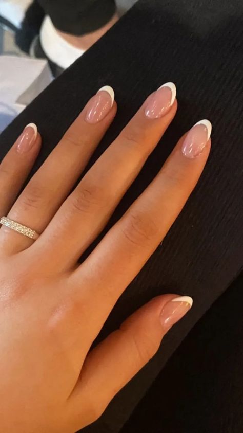 back to school nails Back To School Nail Inspo Short Nails, Simple Nails Gel Polish, Nails Ideas For School Short, Short Nails Inspo French Tip, Nail Inspo For School Dance, Simple Nails Short French Tips, Simple Sliver Nails, Super Short Gel X Nails, Nails Inspo School