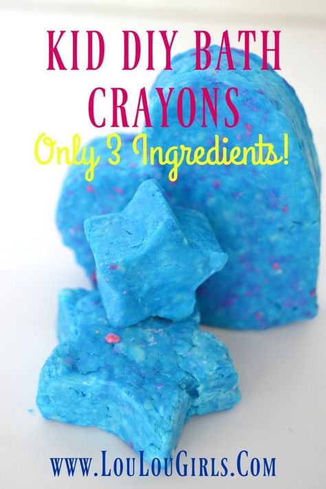 DIY Bath Crayons by Lou Lou Girls' Kids! A fun craft that the kids can do on their own with only 3 simple ingredients you probably already have! Diy Bath Toys, Bath Crayons, Kid Diy, Easy Kid Activities, Savon Diy, Diy Crayons, Diy Kids Toys, Bath Time Fun, Homemade Bath Products