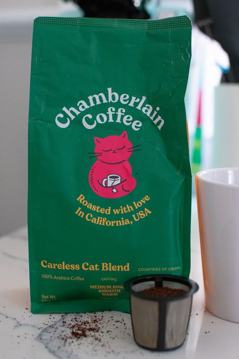 Reviewing Chamberlain Coffee's rebrand (HerCampus) Chamberlain Coffee, Coffee Image, Steeped Coffee, Coffee Line, Modern Coffee Shop, Coffee Matcha, Coffee Review, Coffee Shop Logo, Logo Minimal