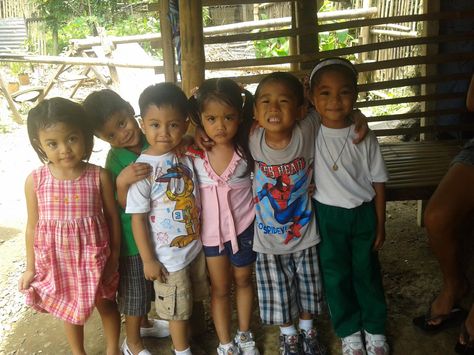 Philippines village kids Filipino Childhood, Insta Board, Village Kids, Family Swimming, Pisces Constellation, Childhood Pictures, Throwback Pictures, Kids Memories, Indian People