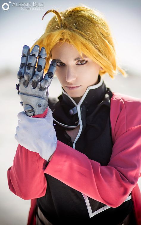 Edward Elric #FMA by Francesca Neri (aka Kicka Cosplay) Fma Cosplay, Edward Elric Cosplay, Black Widow Winter Soldier, Loki Quotes, Riza Hawkeye, Phil Coulson, Roy Mustang, Edward Elric, Clint Barton