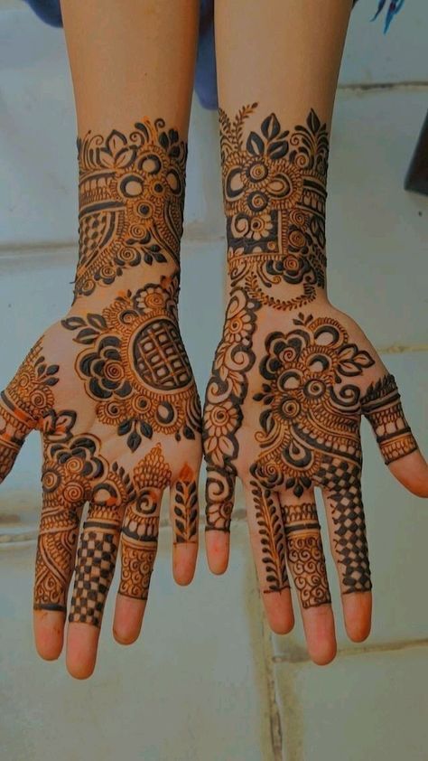 Henna Design Tutorial, Fingers Mehndi Designs, Dubai Mehndi Designs, Dubai Mehndi, Fingers Mehndi, Mehndi Video, Short Mehndi, Short Mehndi Design, Palm Mehndi