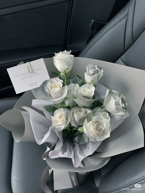 White Rose Bouquet Aesthetic, White Roses Bouquet Aesthetic, Paper For Bouquet, Tulip Flower Pictures, White Rose Bouquet, Boquette Flowers, Gift Wrap Paper, Tulip Bouquet, Bouquet Flower