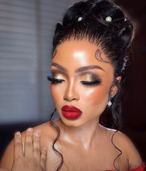 Glamour Makeup Looks, Homecoming Queen, Beautiful Photoshoot Ideas, Make Up Inspo, Glamour Makeup, Gala Dinner, Love Makeup, Wedding Looks, Makeup Trends