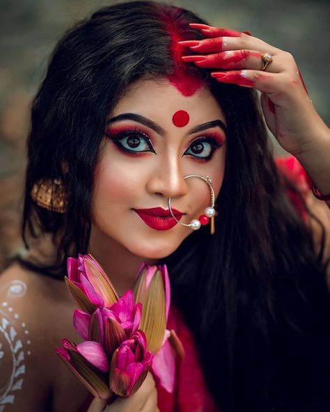 Durga Kali, Photos Wallpaper, Indian Bride Makeup, Bengali Bridal Makeup, Lord Wallpapers, Indian Bridal Photos, Shiva Lord, Bengali Bride, Bengali Wedding