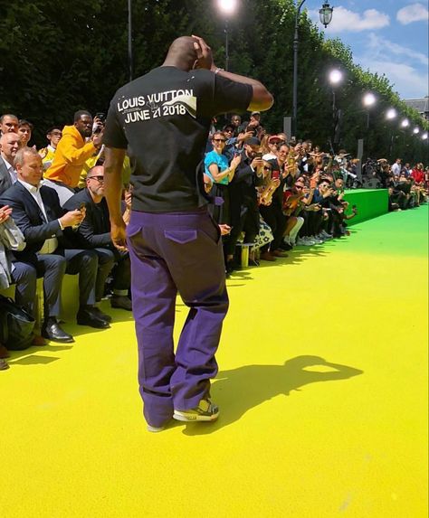 Virgil Abloh Style, Virgil Abloh Louis Vuitton, Ootd Men, Billionaire Boys Club, Hot Sneakers, Virgil Abloh, Fashion History, Fashion Labels, Urban Fashion