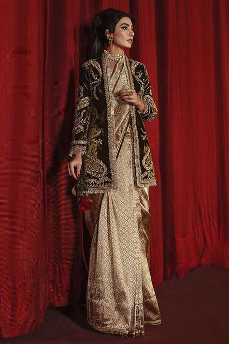 12 Different Ways To Wear A Jacket With A Saree! | WedMeGood Saree Jacket Designs, Green Velvet Jacket, Saree Jackets, 22 November, Bridal Dress Design, Stylish Party Dresses, Pakistani Designers, Indian Fashion Dresses, Velvet Jacket