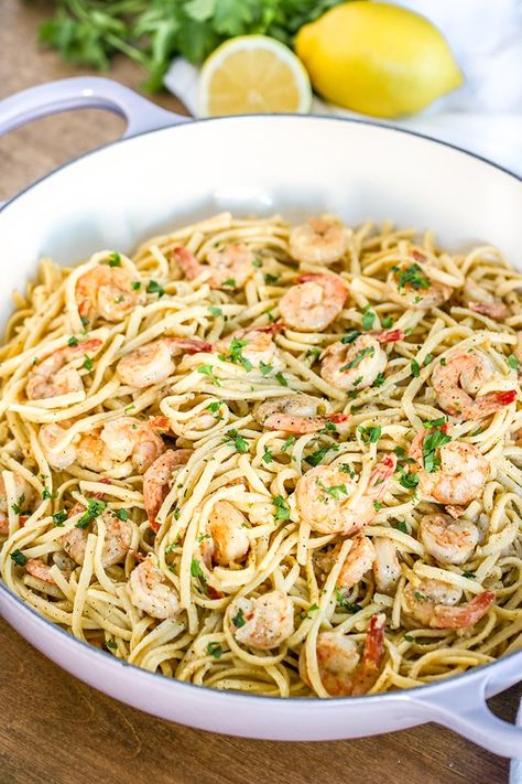 One Pan Shrimp Scampi, What Can I Make With Shrimp, One Pot Shrimp Recipes, One Pot Shrimp Scampi, One Pot Shrimp Pasta, One Pot Shrimp, Cleanfoodcrush Recipes, Shrimp Pasta Dishes, Shrimp Scampi Pasta