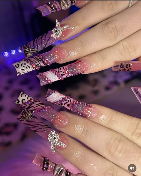 Bio For Instagram, Acrylic Toe Nails, Punk Nails, Long Acrylic Nail Designs, Girly Acrylic Nails, Cute Acrylic Nail Designs, Dope Nail Designs, Exotic Nails, Long Acrylic Nails Coffin