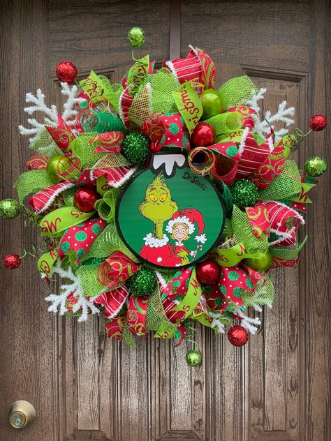 Grinch mesh wreath, christmas wreath Grinch Mesh Wreath Diy, Grimch Wreath, Grinch Theme Wreath Diy, Christmas Mesh Wreaths Grinch, Grinch Christmas Reef, The Grinch Christmas Wreath, Grinch Diy Wreath, Grinch Door Wreath, Christmas Wreaths Grinch