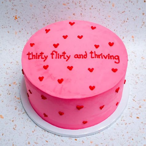 All Cakes – Padoca Bakery 30tj Birthday Cake, Birthday Cake For Women 30th, 30th Birthday Cake Simple, Birthday Cakes 30th Woman, 34 Year Old Birthday Cake, Thirtieth Birthday Cake, 29 Birthday Theme Party Ideas, Cute 30th Birthday Cakes, Diy 30th Birthday Cake