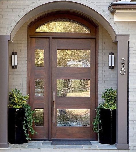 Ideas for Front Doors Using Sidelights & Transoms Front Doors With Sidelights, House Design Ideas Simple, Simple Small House Design, Entry Doors With Sidelights, Simple Small House, Modern Door Design, Front Door Sidelights, Small House Design Ideas, Exterior Doors With Sidelights