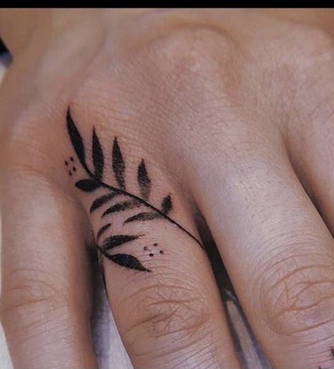 Ring Finger Vine Tattoo, Hand Ring Tattoos For Women, Vine Wedding Ring Tattoo, Finger Vines Tattoo, Vine Ring Tattoo Wedding Bands, Vine Around Finger Tattoo, Leaf Ring Tattoo, Finger Tattoos Leaf, Vine Wrapped Around Finger Tattoo