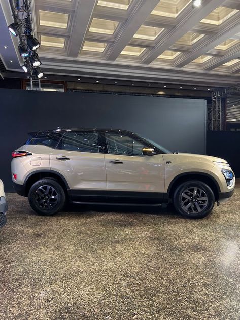 Tata Harrier Black, Tata Harrier Black Wallpaper, Harrier Car, Tata Harrier, Car Obsession, Indian Cars, Matte Cars, Fossil Smart Watch, Crazy Cars