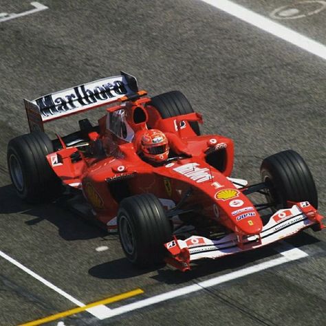 Ferrari F1 Michael Schumacher, Ferrari Michael Schumacher, F1 Book, Ferrari F2004, Ferrari Aesthetic, Michael Schumacher Ferrari, Ferrari Vintage, Forza Ferrari, F1 Aesthetic